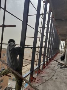 هندریل شیشه‌ای مدرن برای ساختمان
