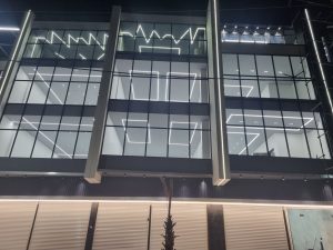 راهنمای جامع انتخاب نمای فریم‌لس مدرن