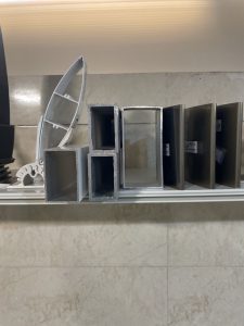 کاربرد لوور متحرک در نما